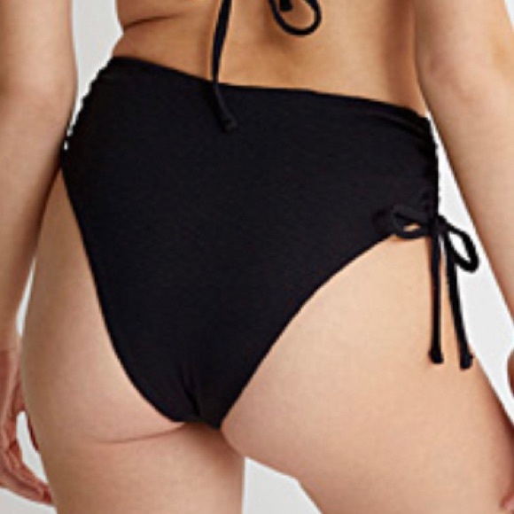 Medium Gathered High-Waist Ruched Slim Bikini Bottom - Picture 2 of 2